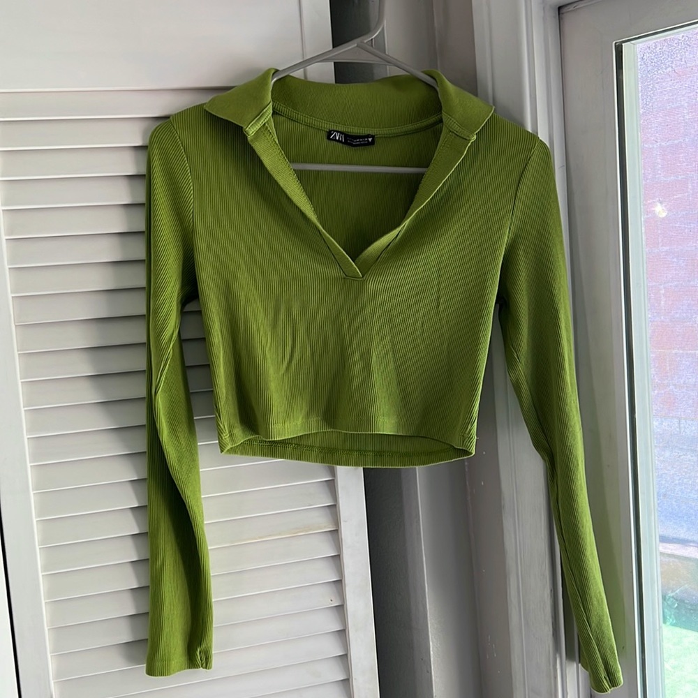 Zara Green long sleeve crop top